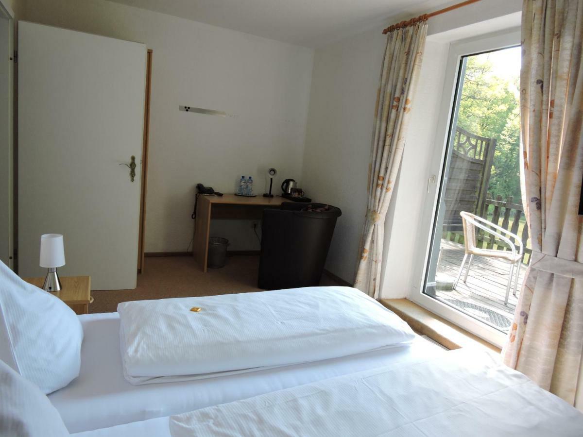 Hotel Bergische Schweiz Velbert Exterior foto